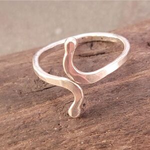 Sterling Simple Handcrafted Connect Ring Band